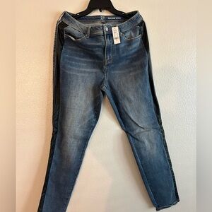 New York & Company Women's Blue Skinny Jeans